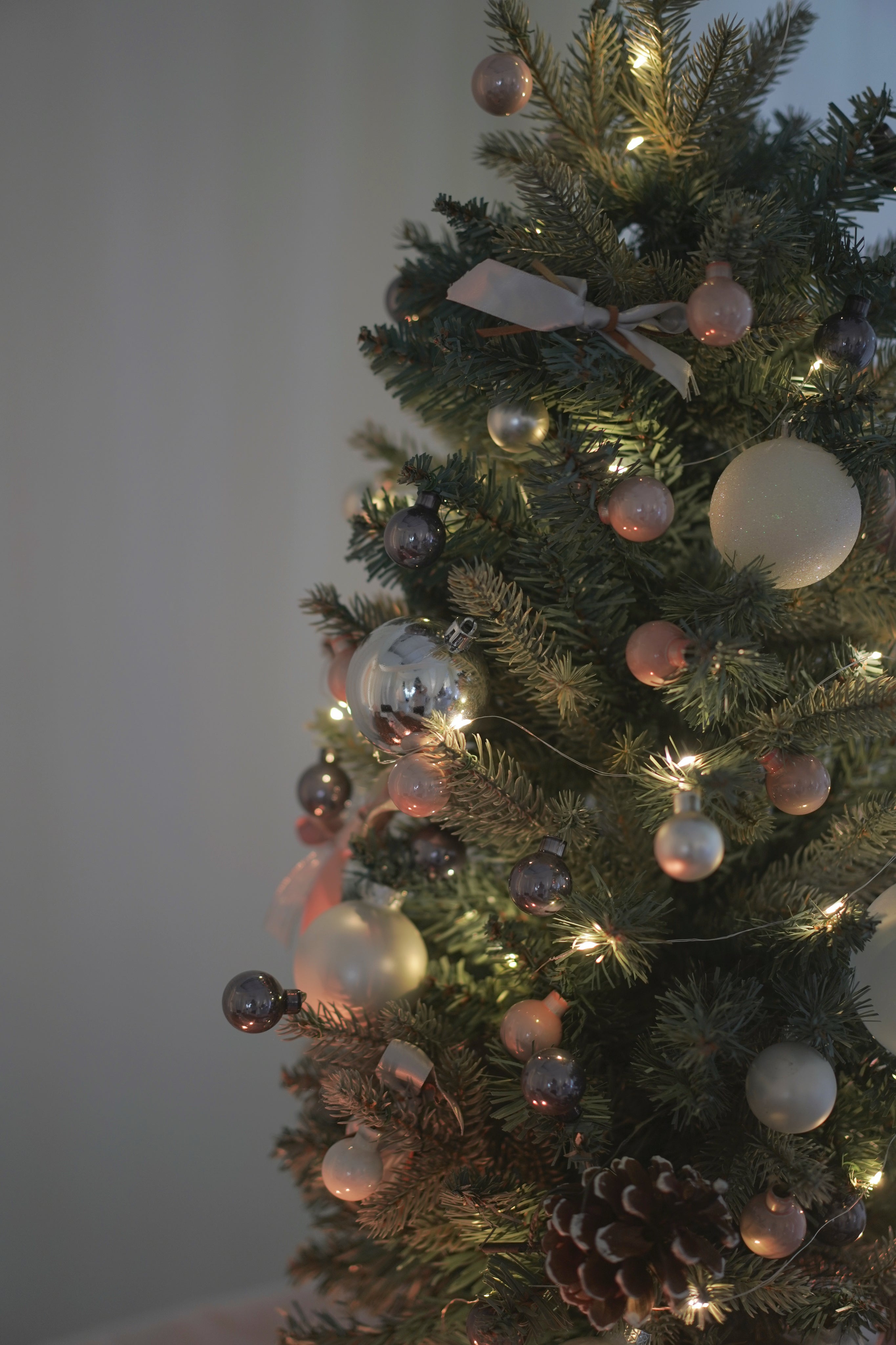 Florist Designer Large Christmas Tree_Pink/White Tone