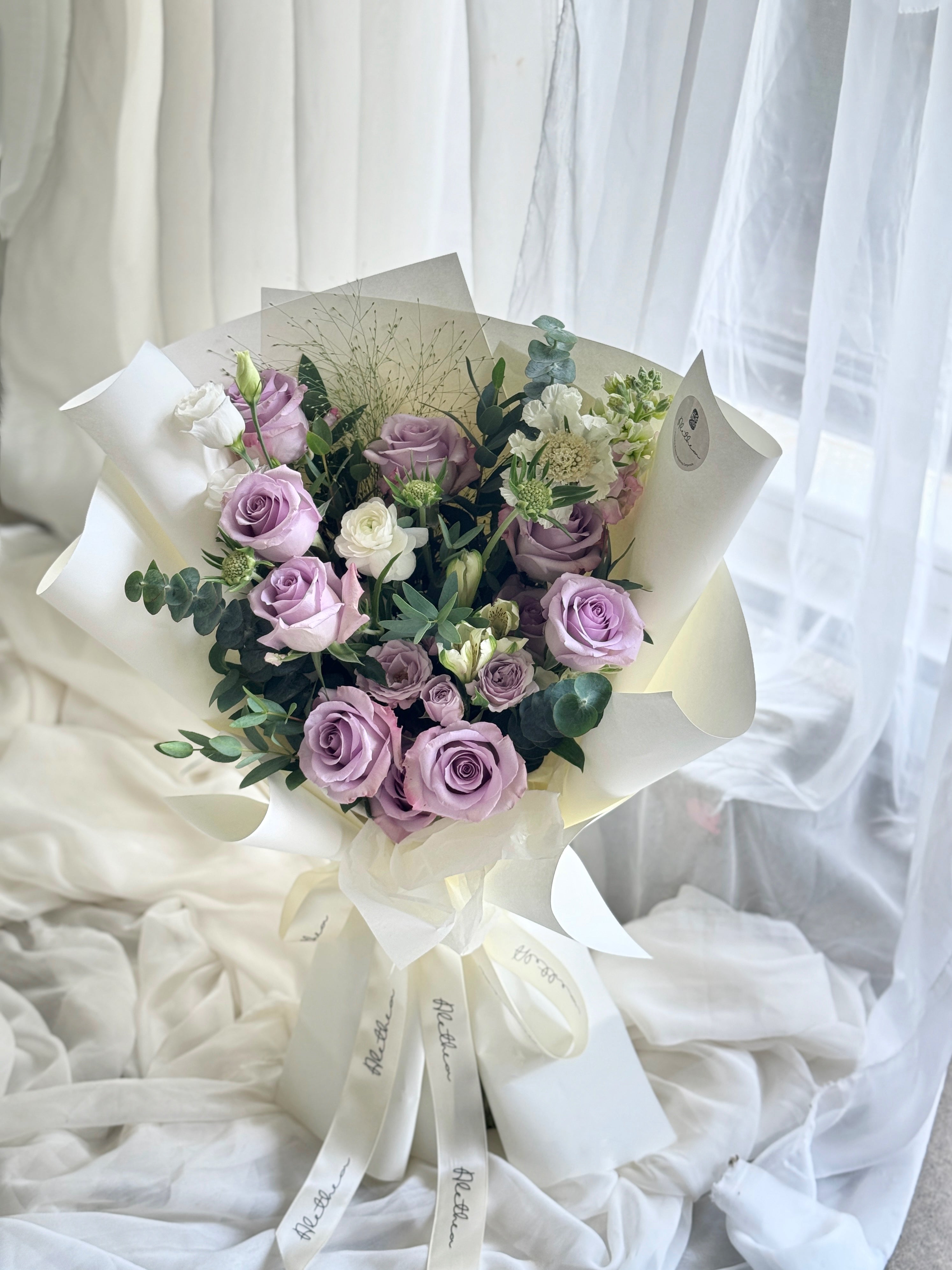 Lavender rose ocean song mixed bouquet
