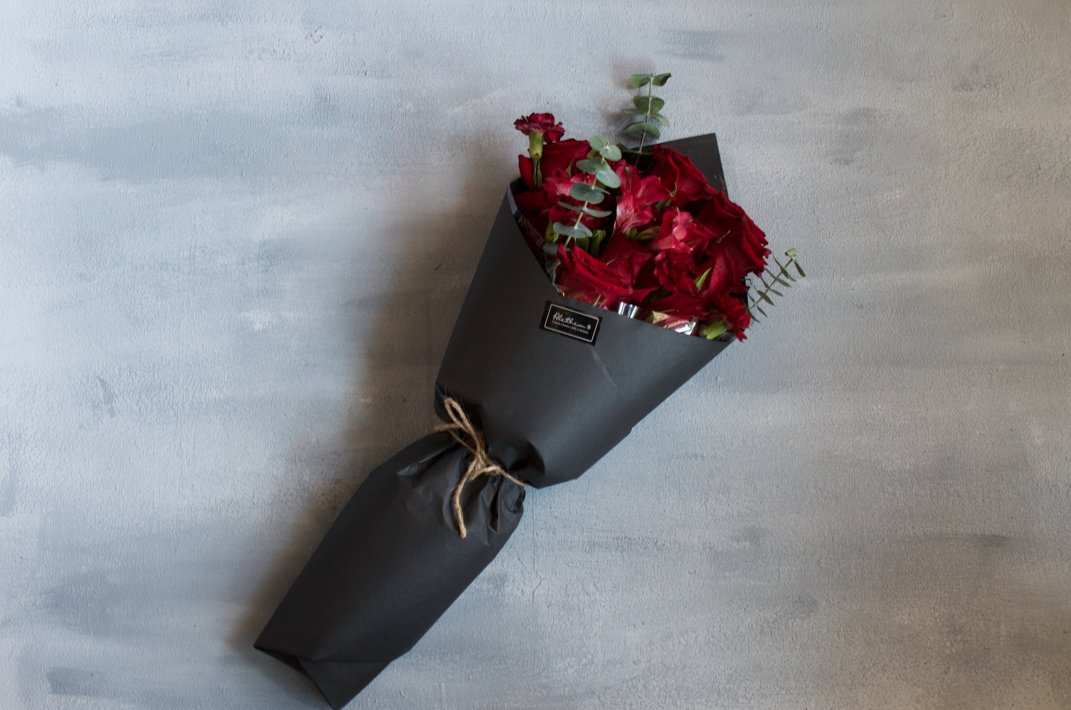 Alethea Earth Bouquet - Red Tone