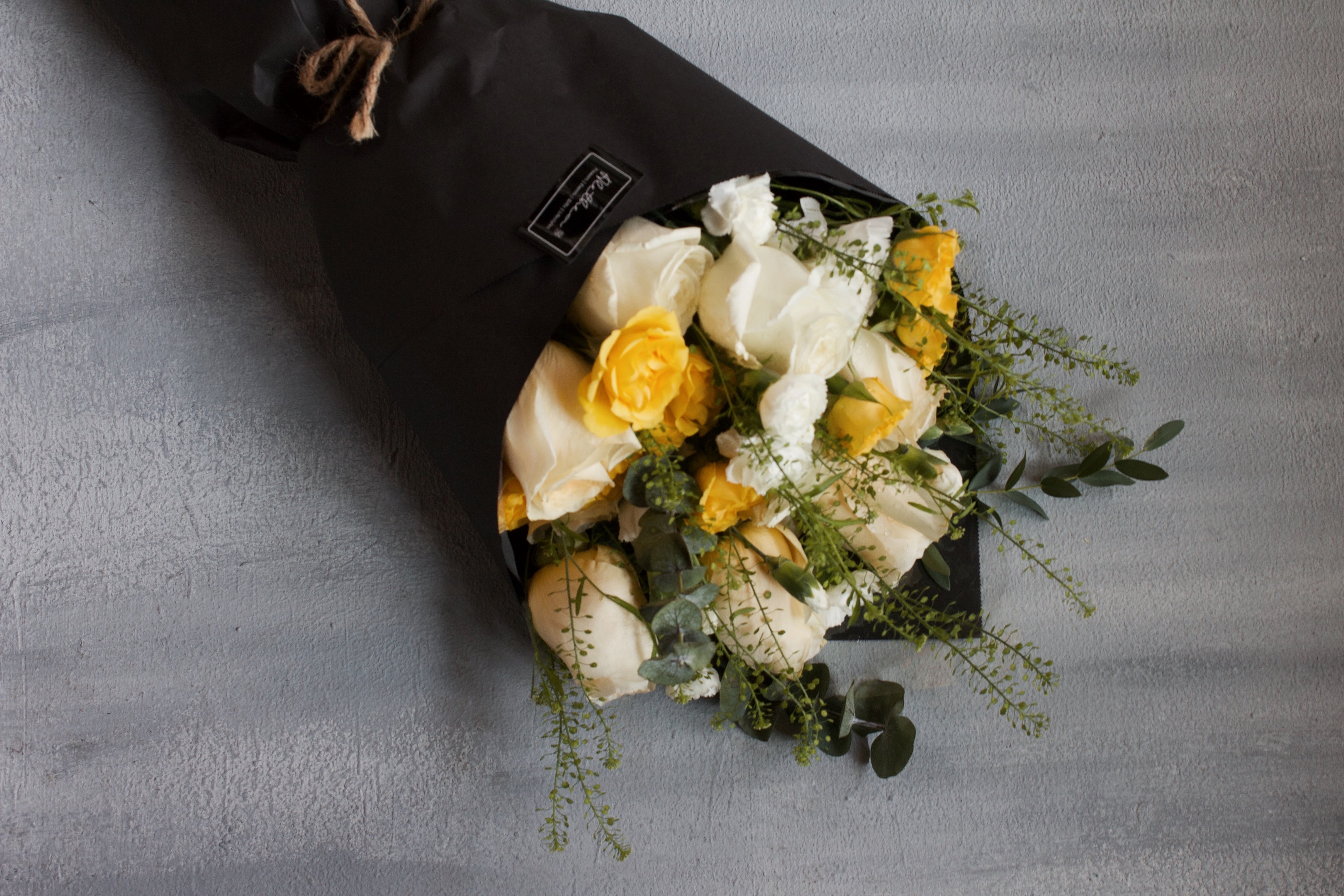 Alethea Earth Bouquet - Yellow Tone