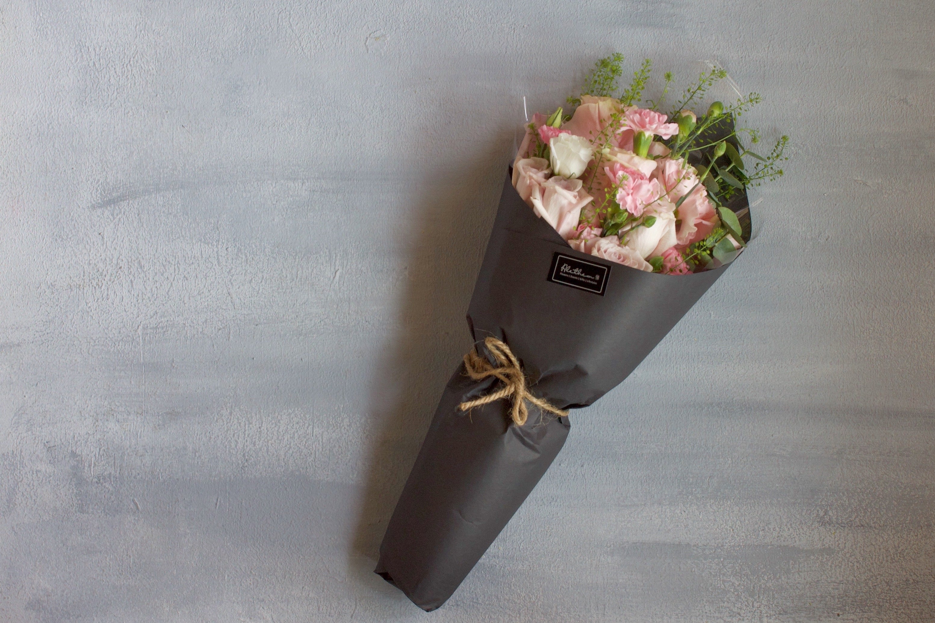 Alethea Earth Bouquet - Light Pink Tone