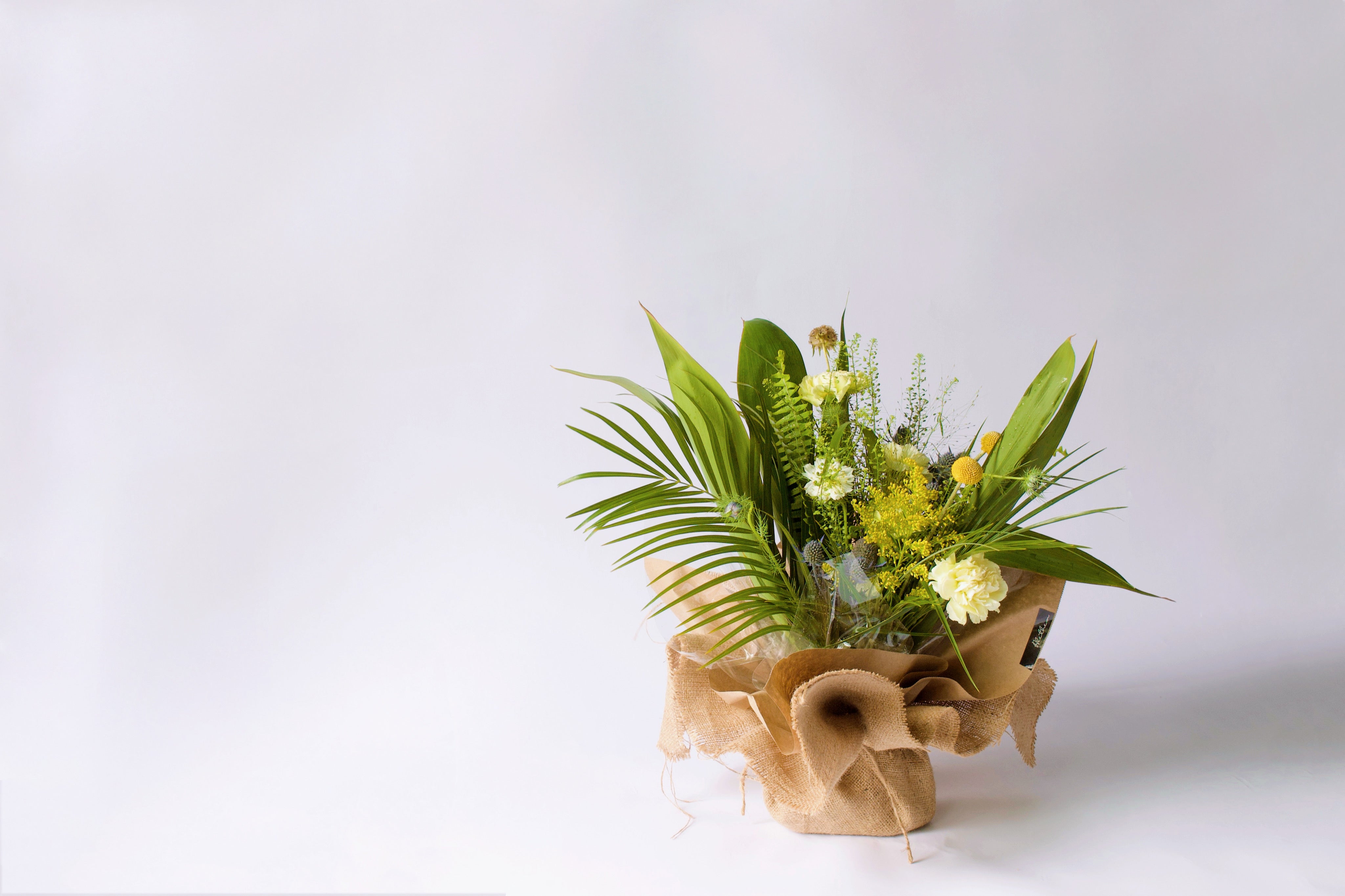 蒲叶驱邪鲜花摆件  Exorcism Flower Arrangement