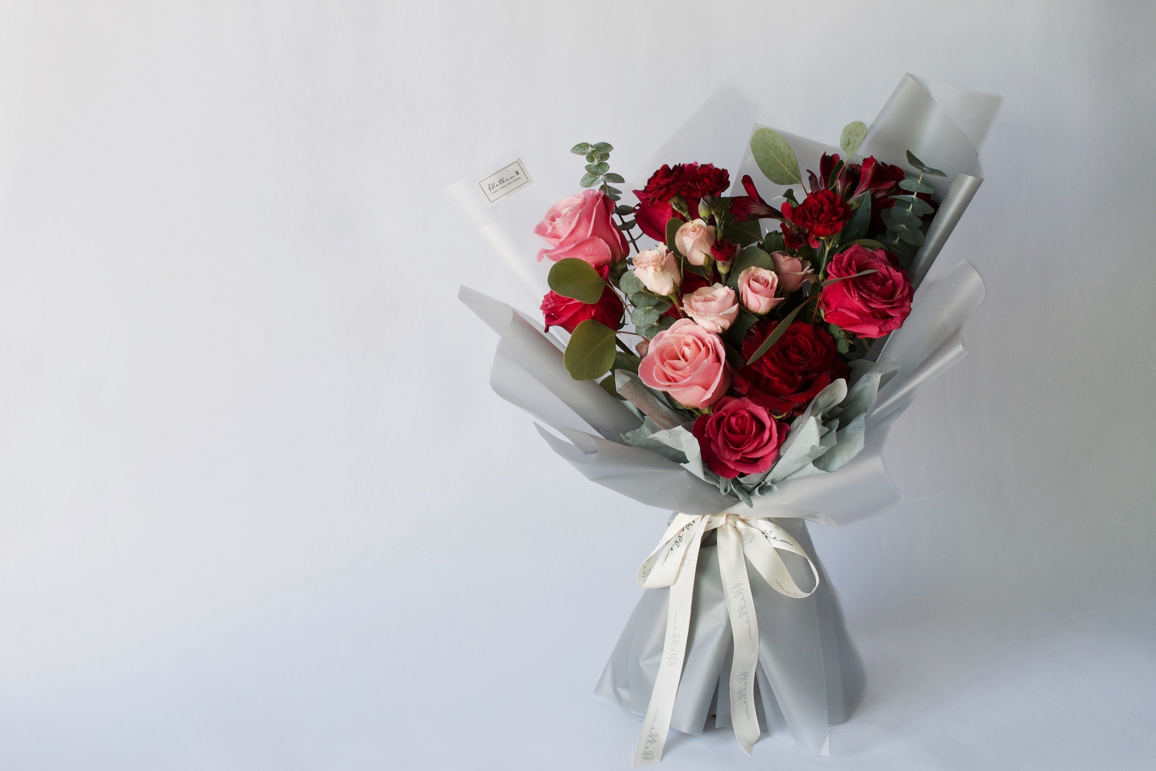 Alethea Urban Bouquet - Hot Pink Tone