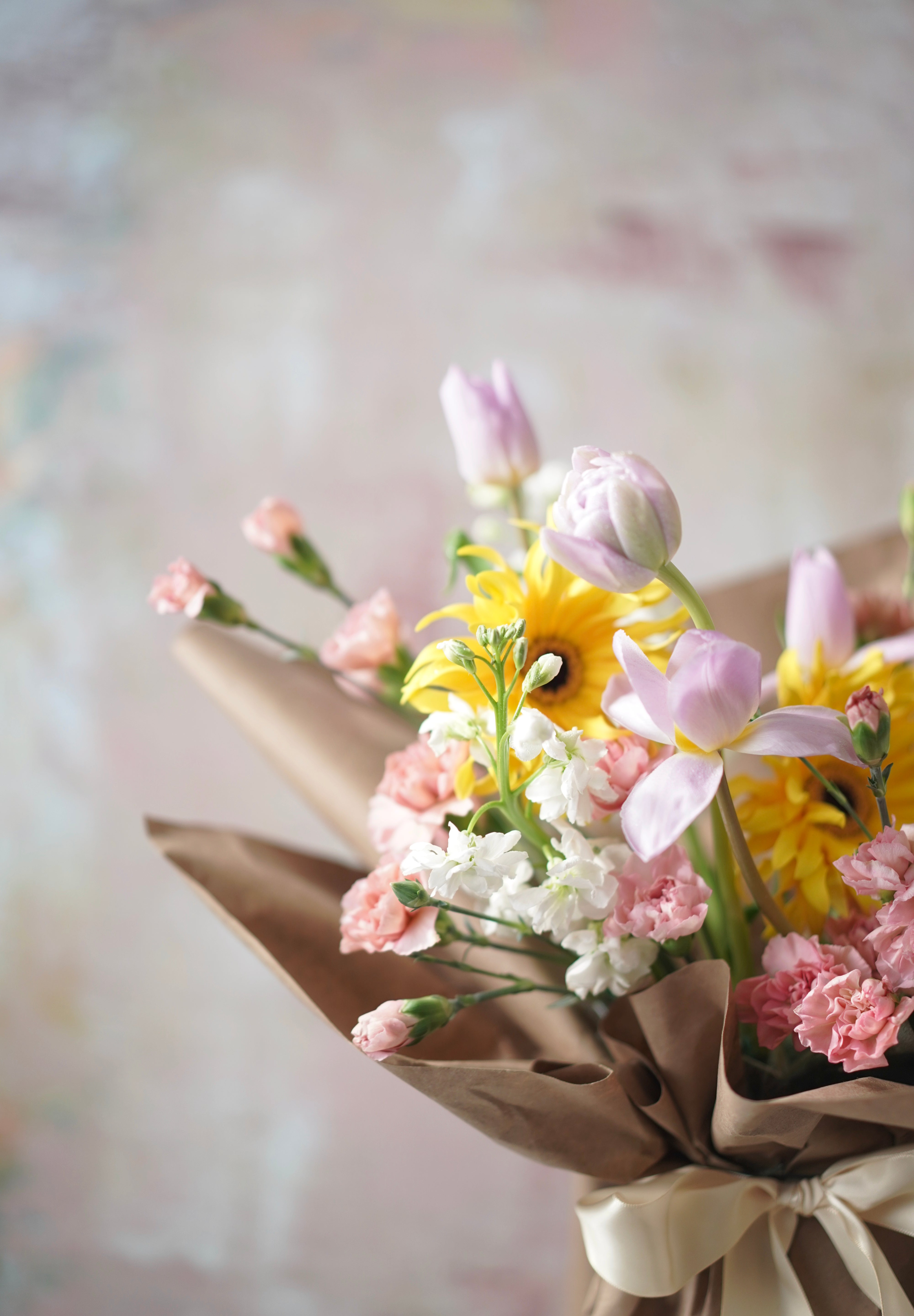 Golden Embrace-2025 Mother’s Day