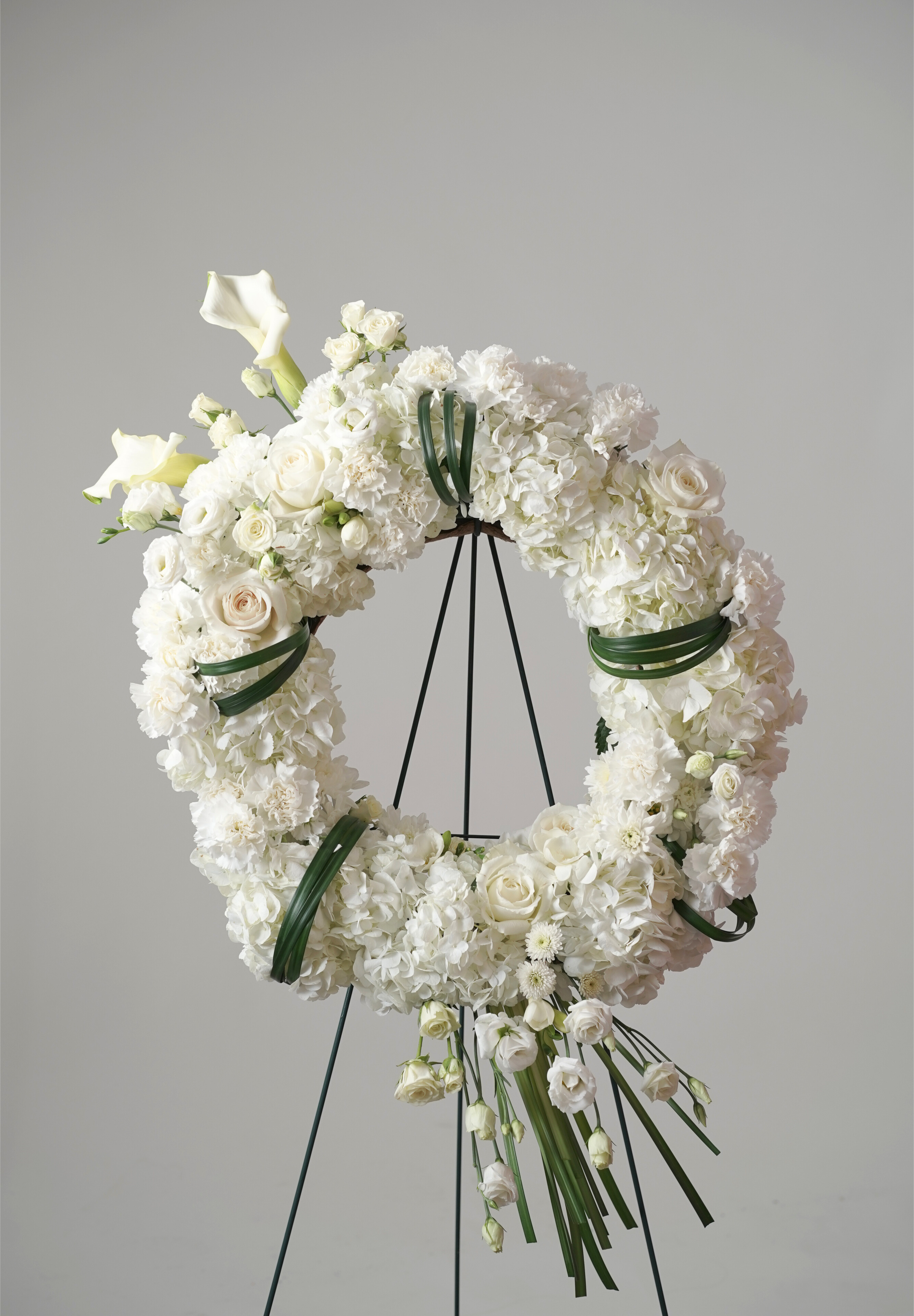 White Funeral Flowers Circle Wreath