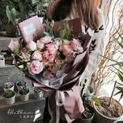 Alethea Urban Bouquet