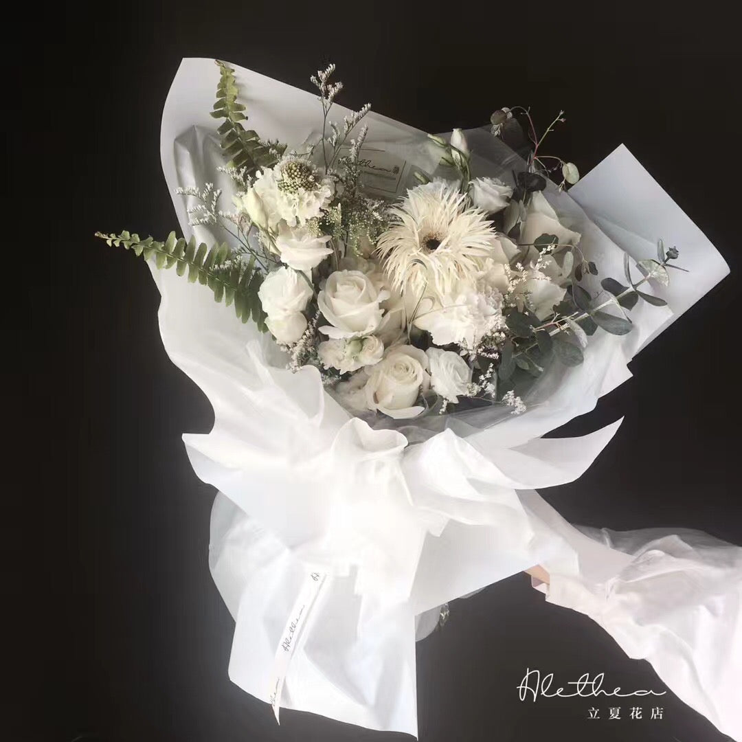 Alethea Urban Bouquet