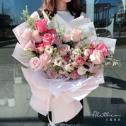 Alethea Urban Bouquet