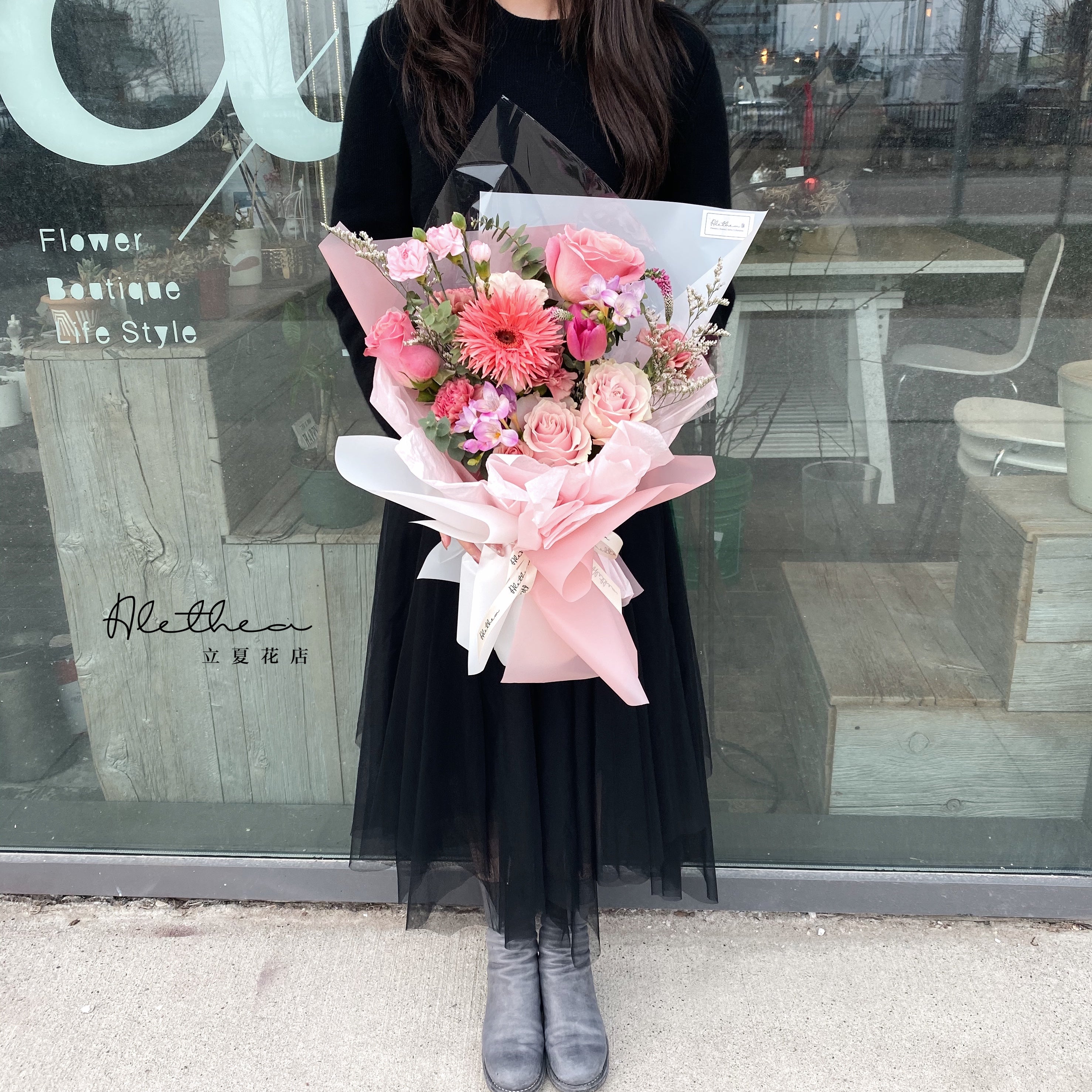 Alethea Graduation Urban Bouquet - Mid Pink