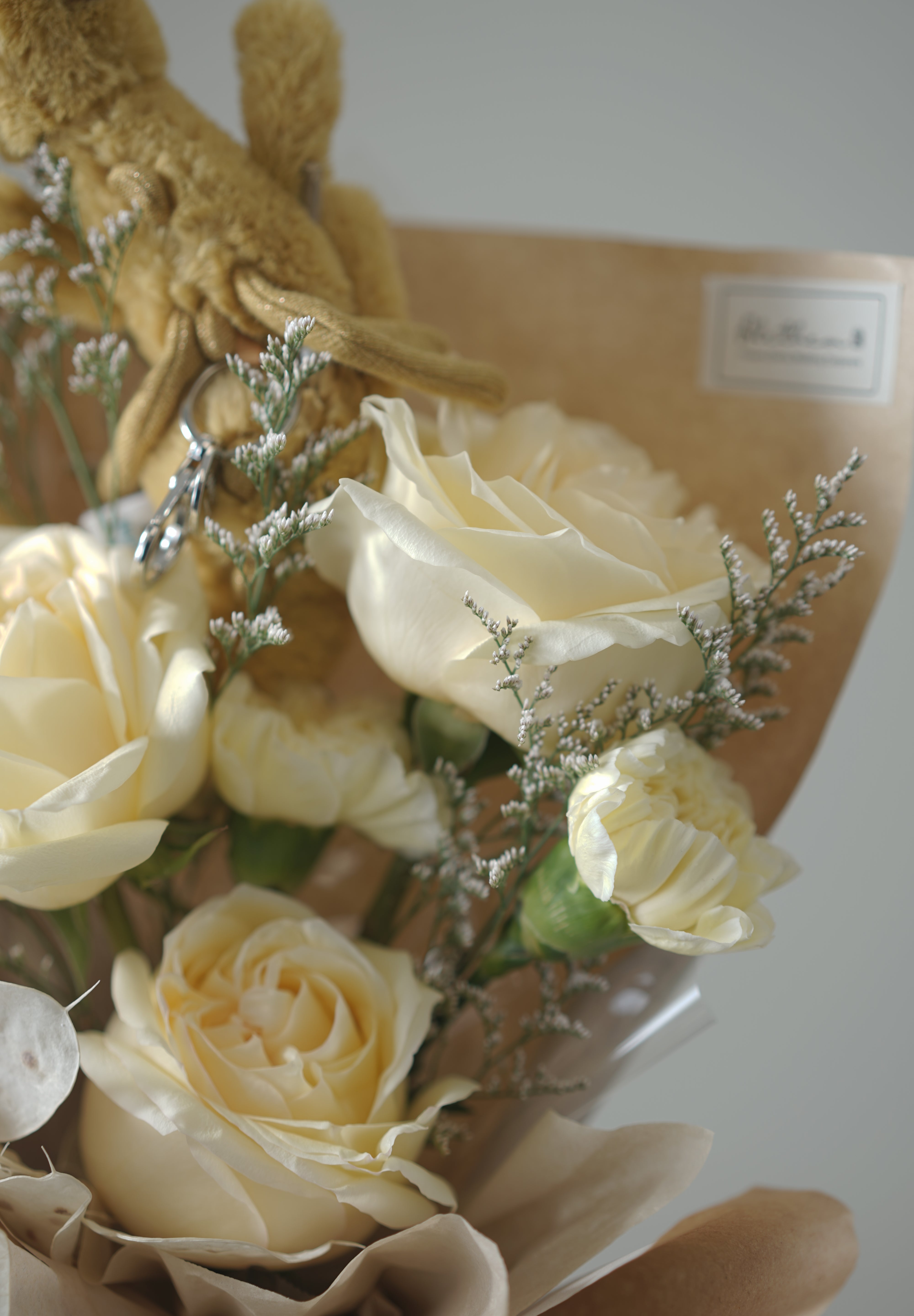 2025 graduation Bouquet-Yellow Tone