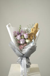 2025 Graduation Bouquet-Lavender Tone