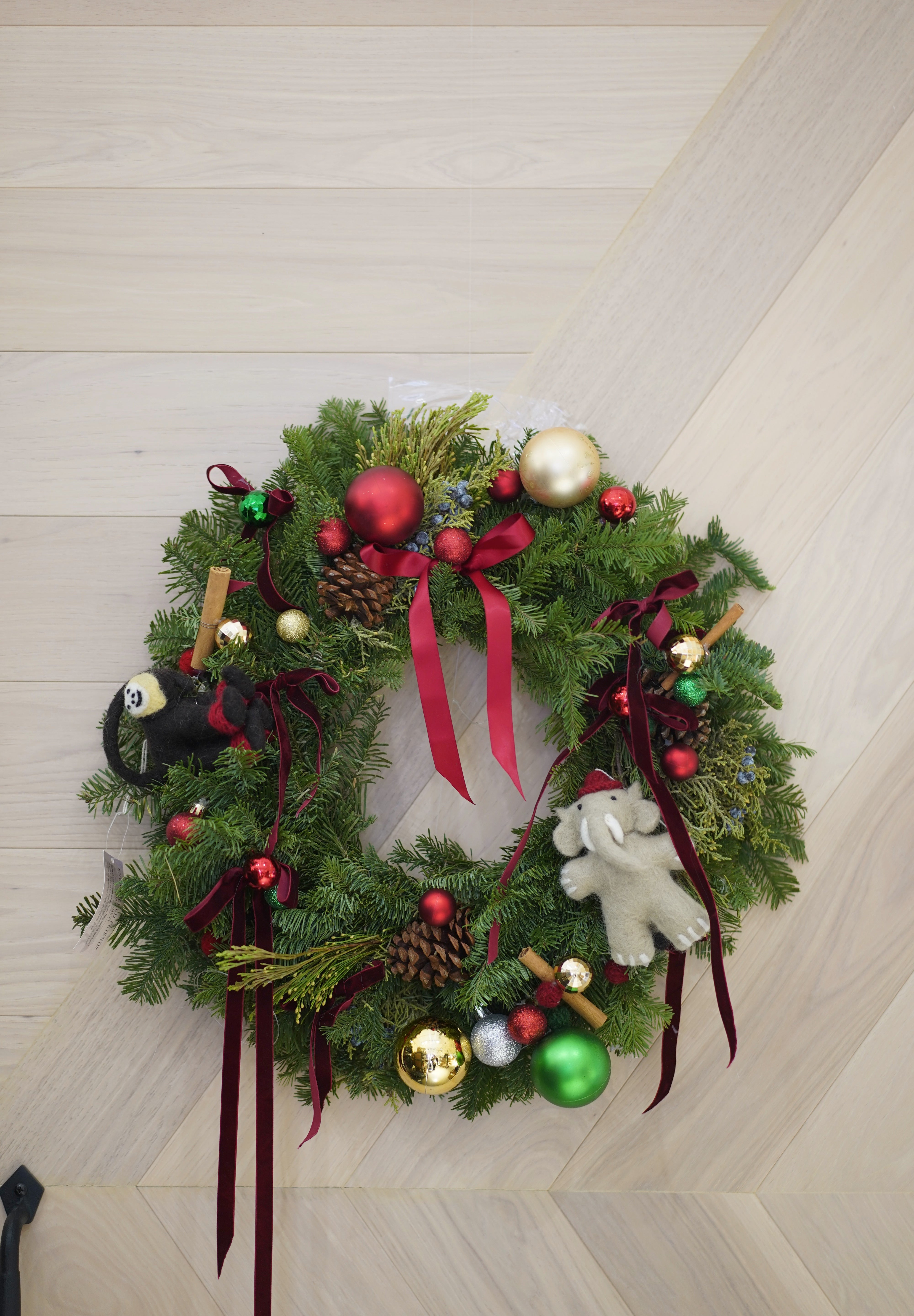 20inch Playful Ribbon Christmas Wreath