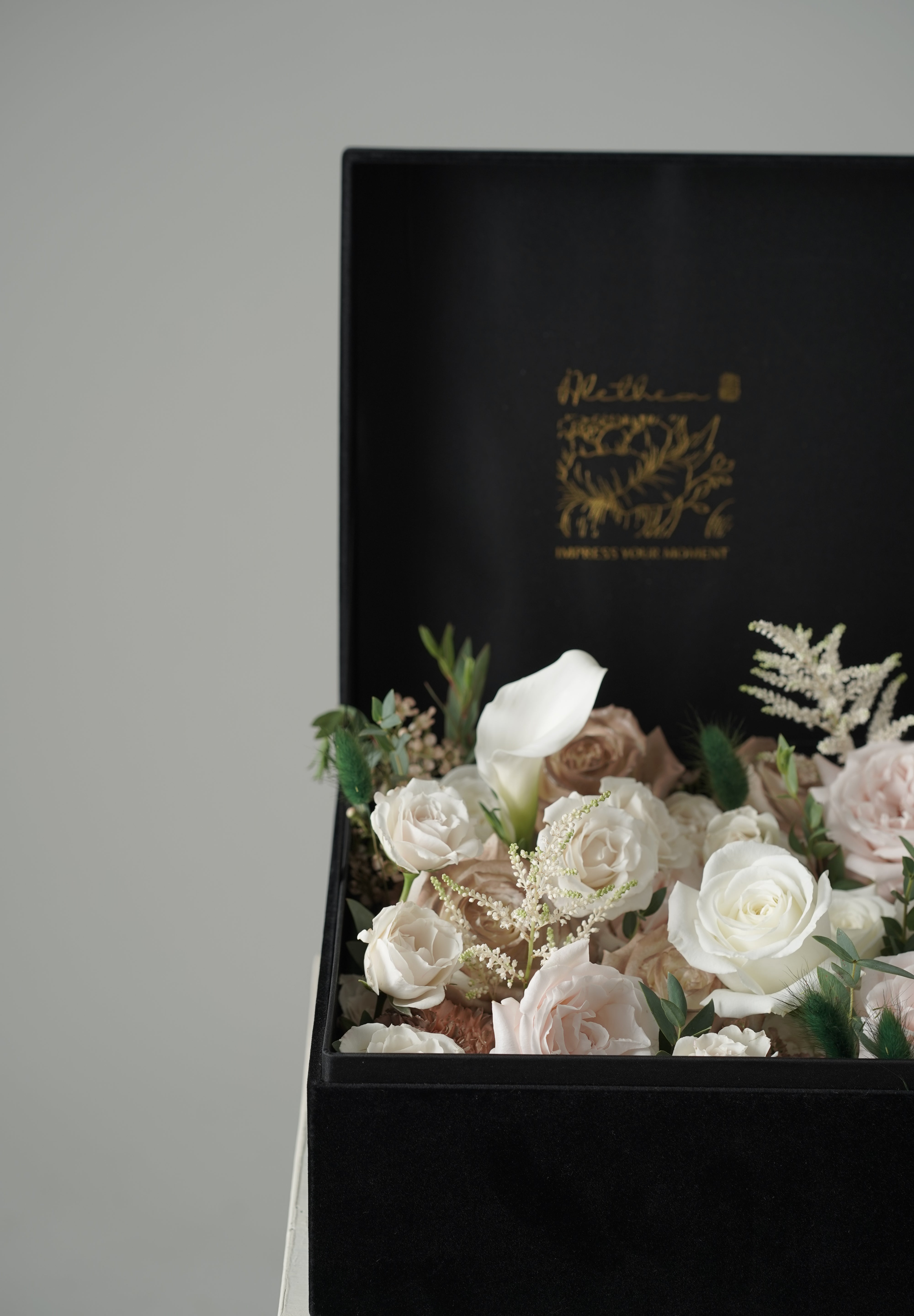 Alethea Virgo Flower Box - Zodiac Sign