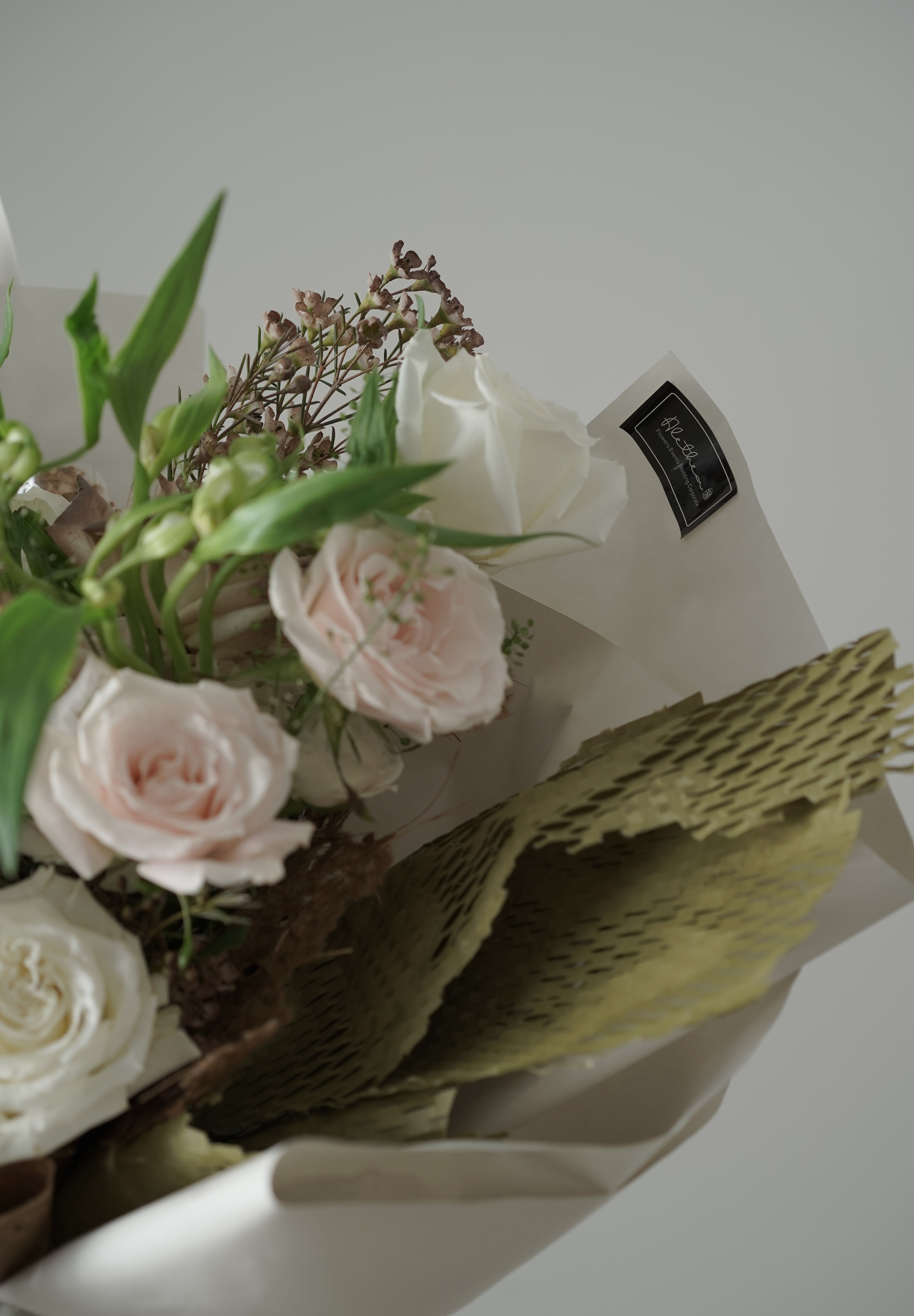 Alethea Virgo Bouquet - Zodiac Sign - For Him