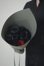 Dark Rose Bouquet🖤