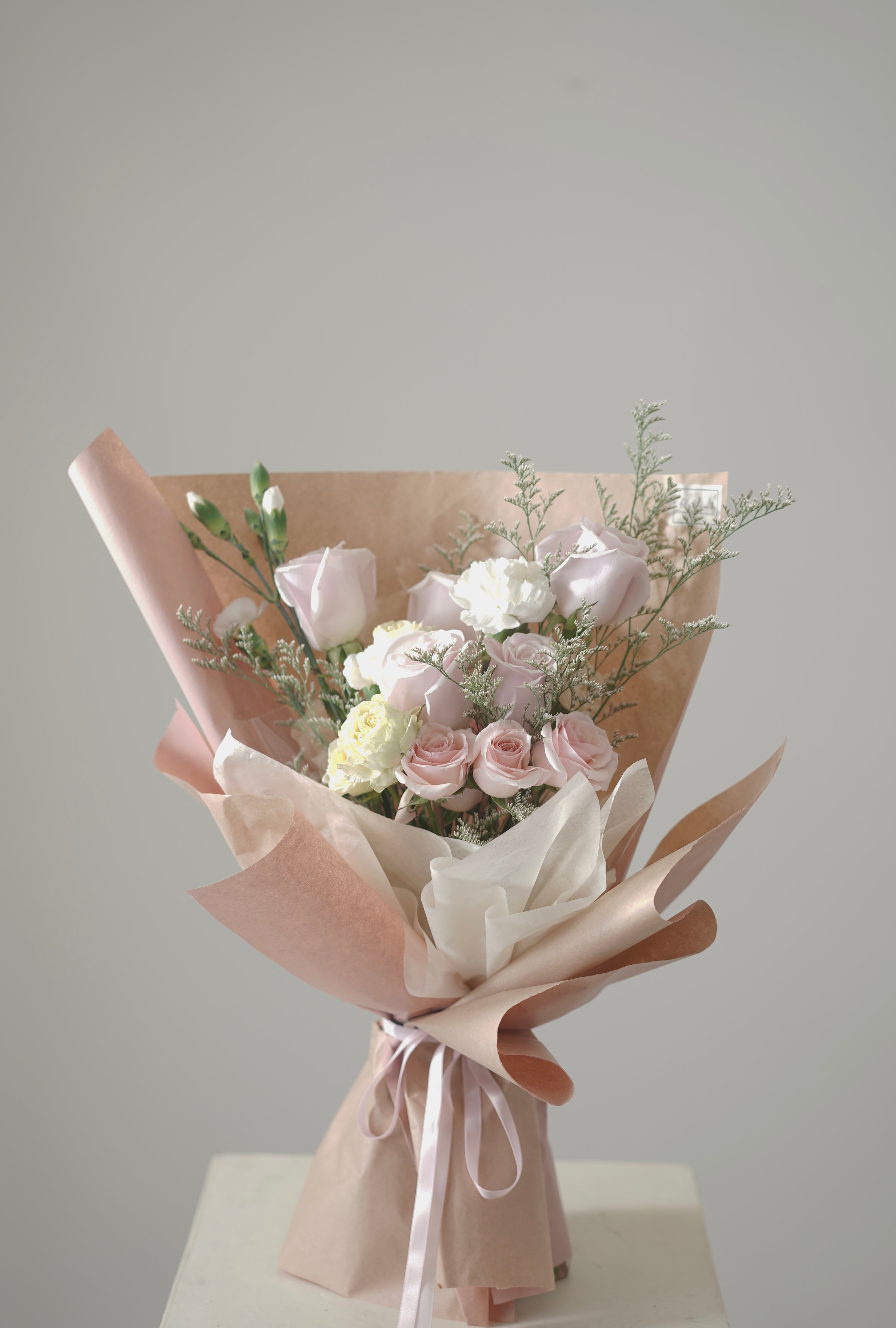 2025 Graduation Bouquet-Pink Tone