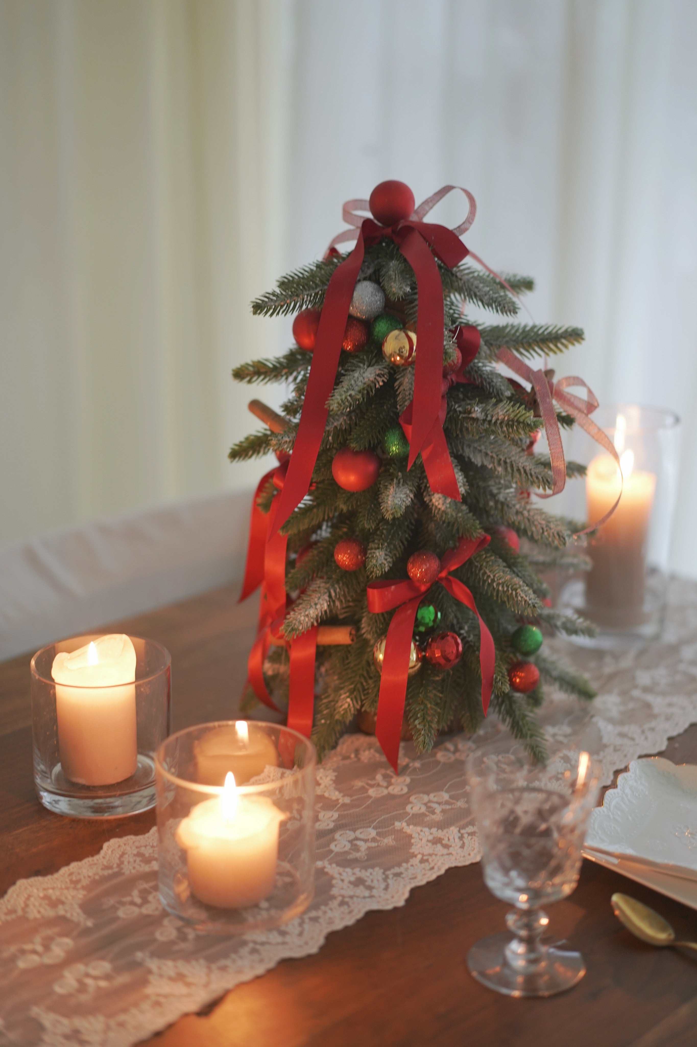 Florist Designer Small Christmas Tree_Red Tone