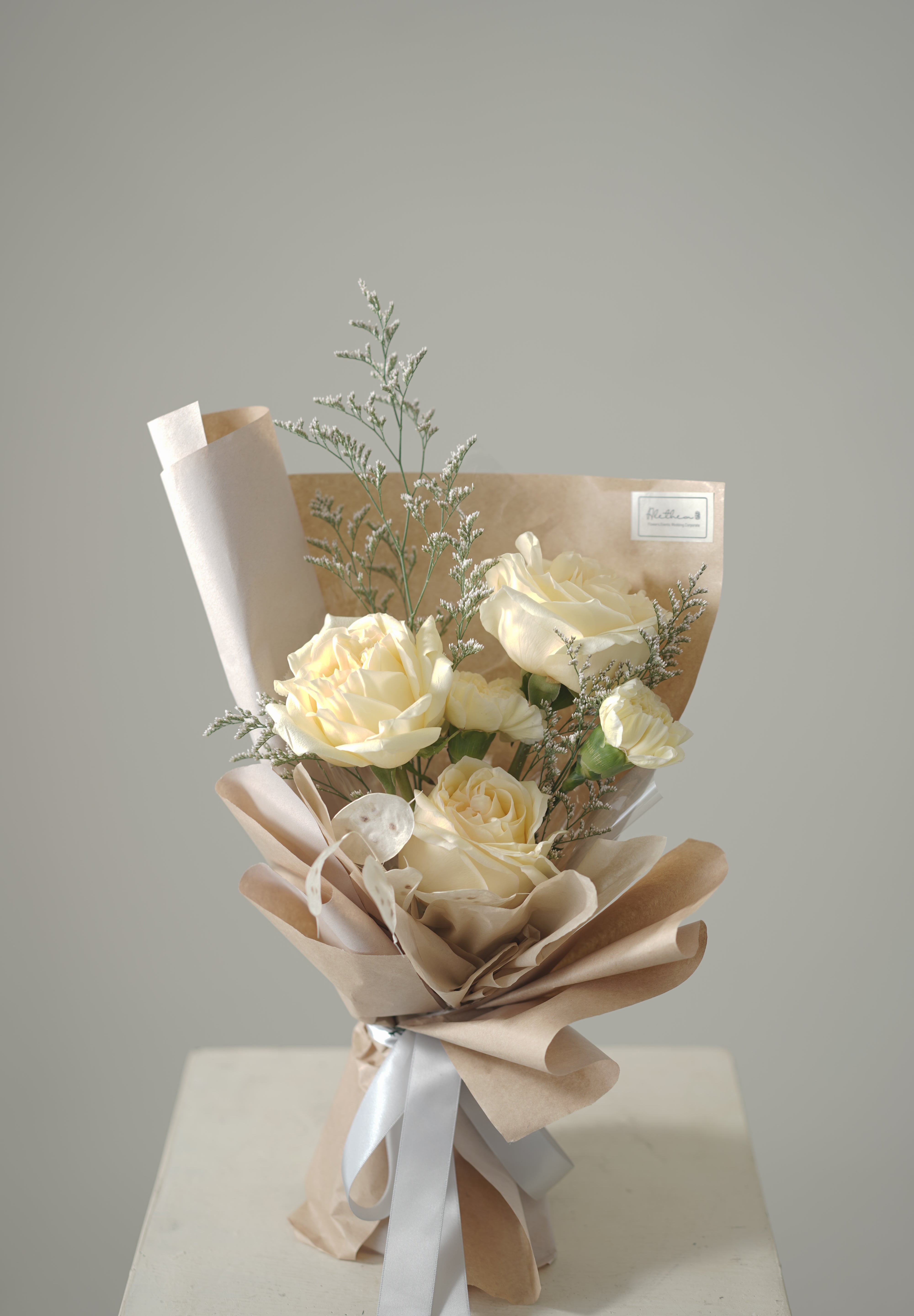 2025 graduation Bouquet-Yellow Tone