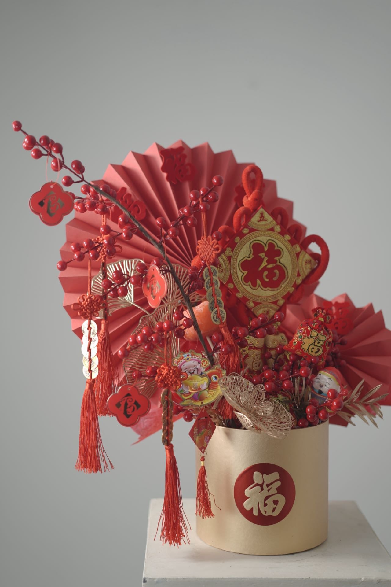 Chinese New Year Bucket