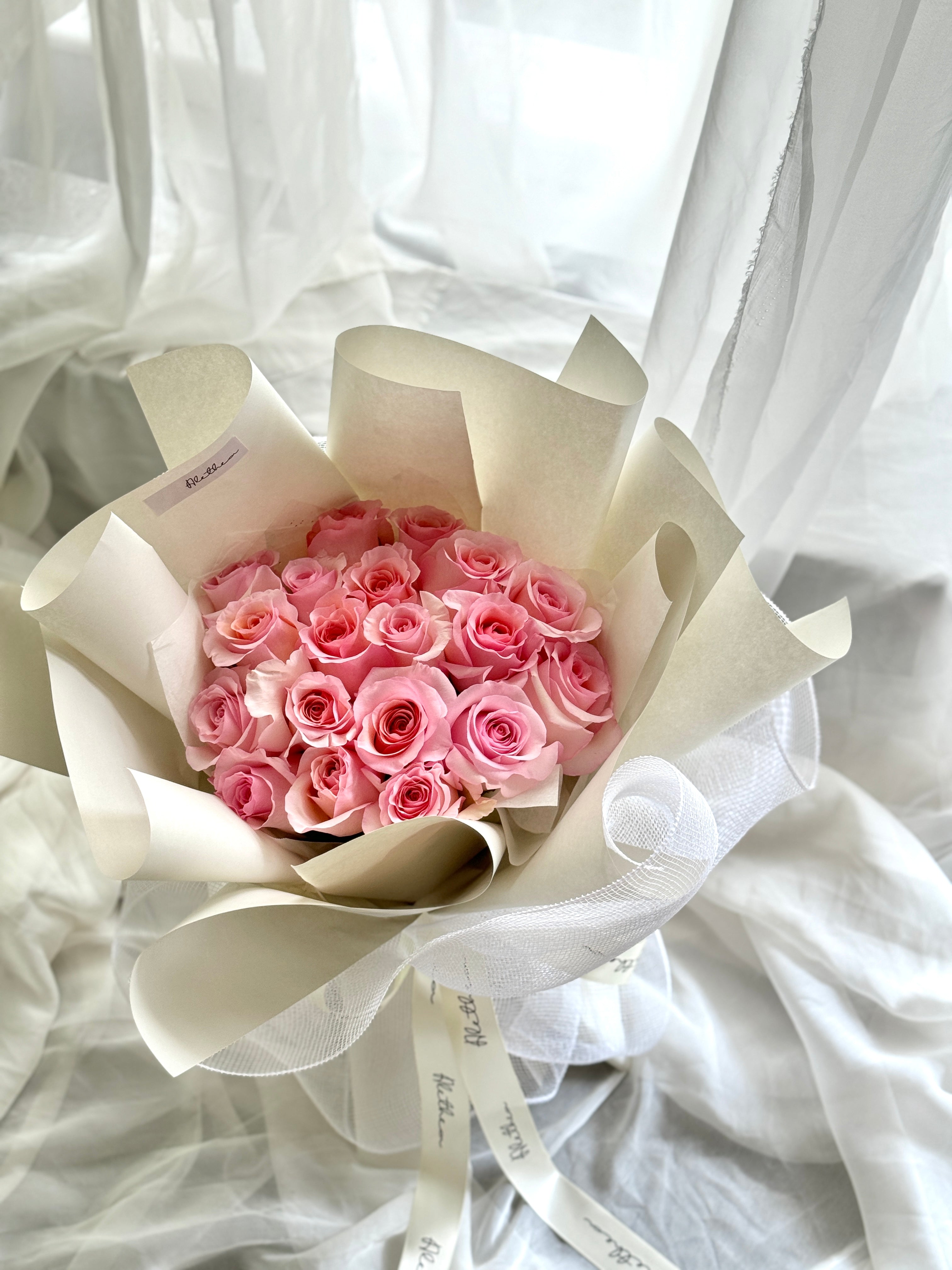 Soft pink rose bouquet