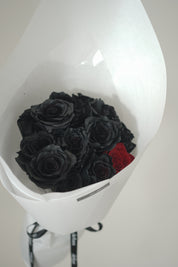 Dark Rose Bouquet🖤